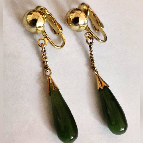 Vintage Genuine Jade Teardrop Earrings - Picture 5 of 14